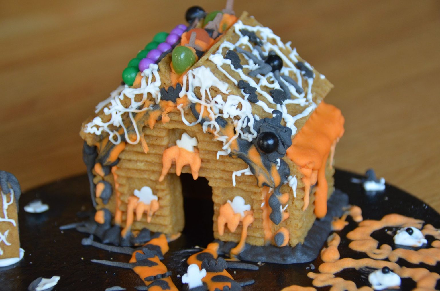 Halloween Gingerbread House Kit FestiveFoodies